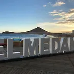 Modern Penthouse Near The Sea エル・メダノ